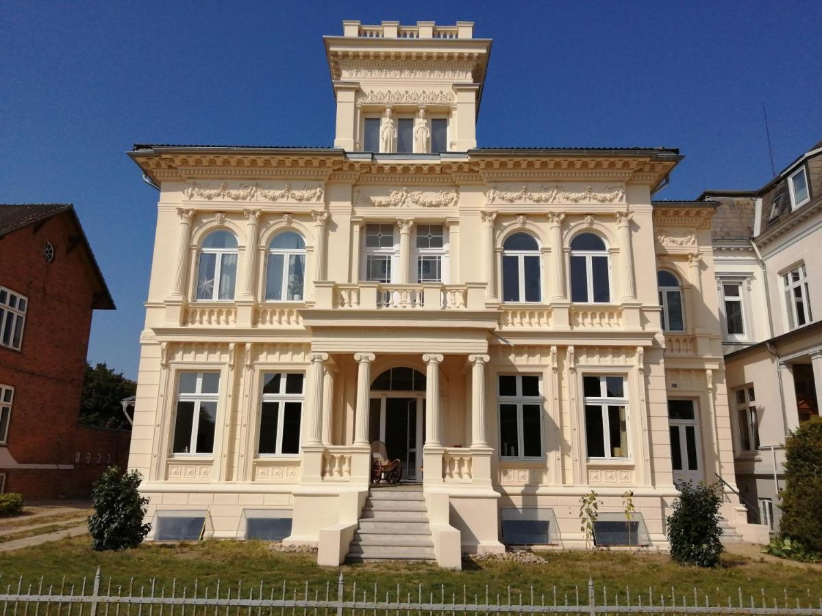 أويتين Villa Pauli المظهر الخارجي الصورة